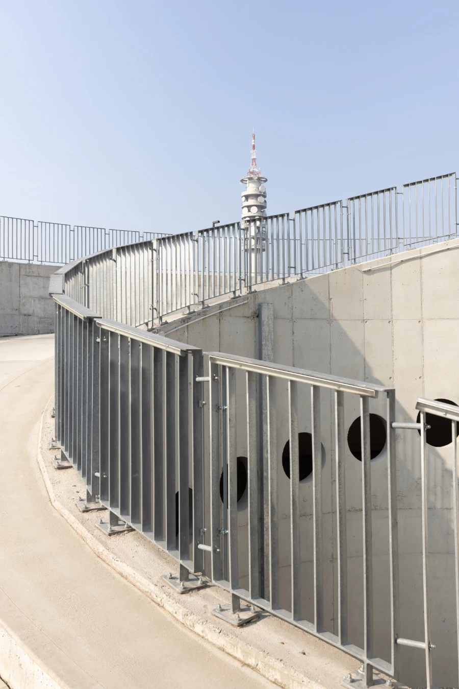Industrial concrete ramp location for a Cotton Belt shoot.